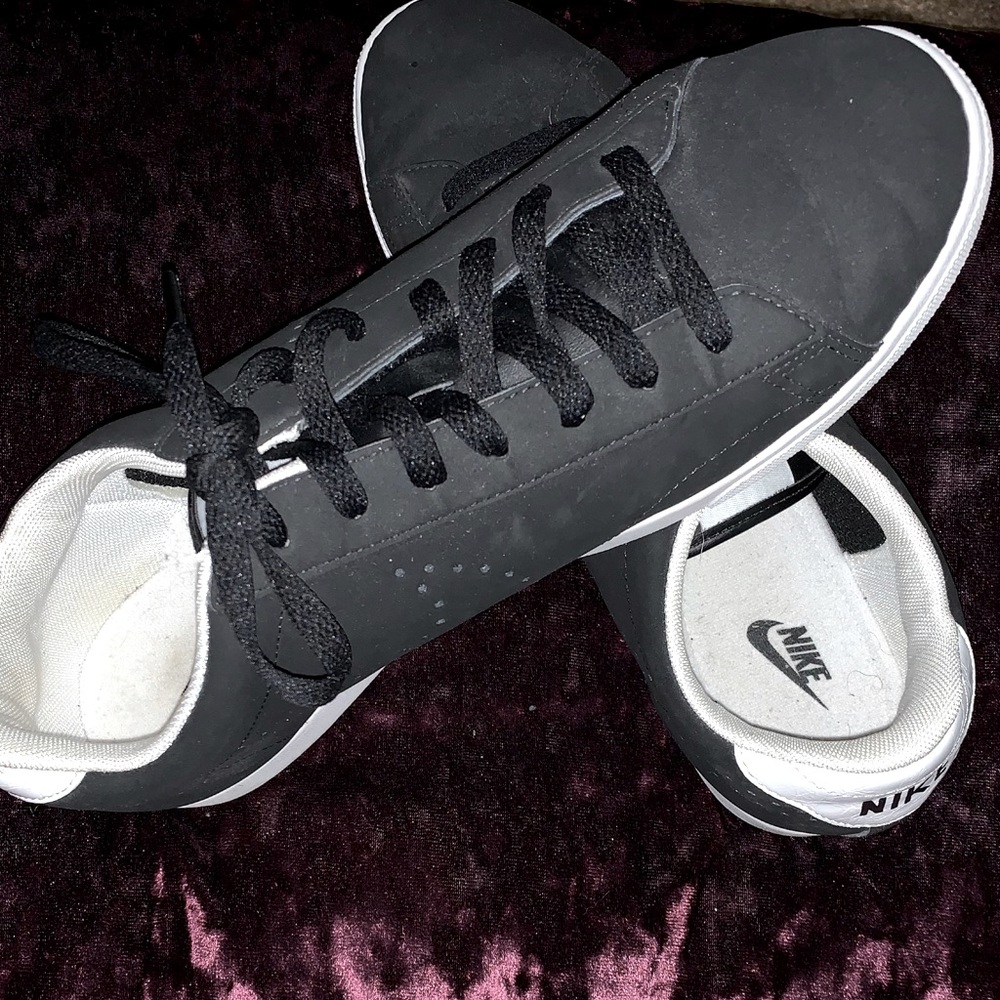 Nike shoes